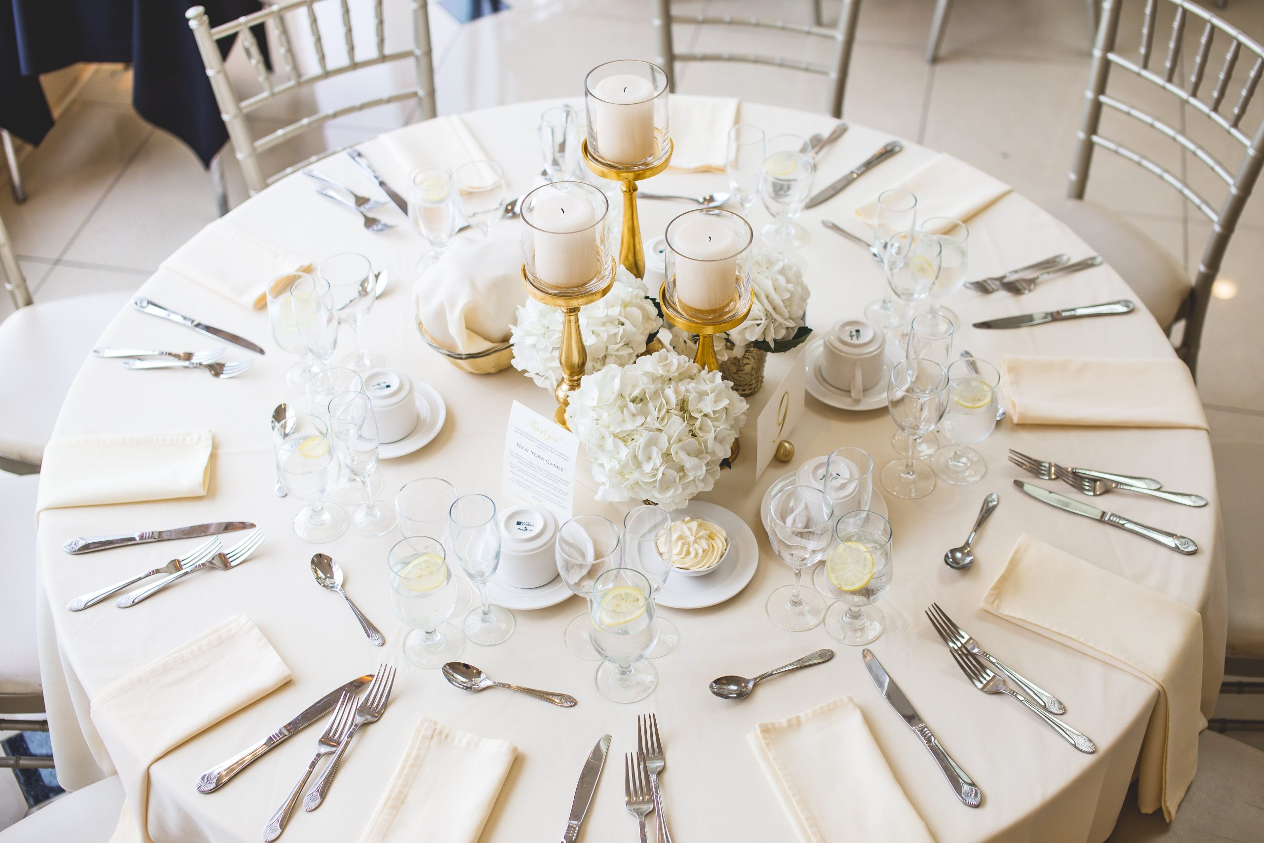 Crockery and cutlery