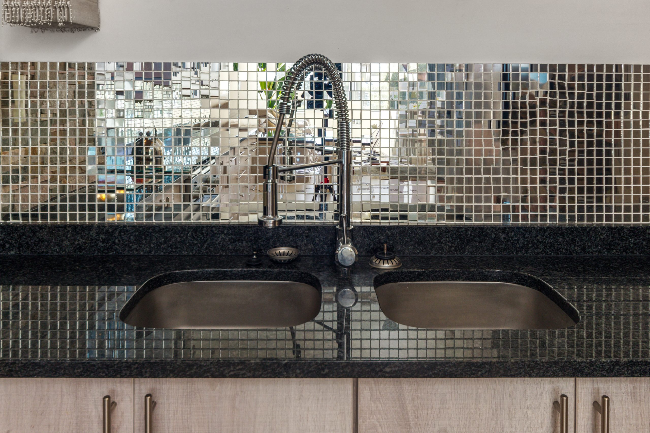 Kitchen sink